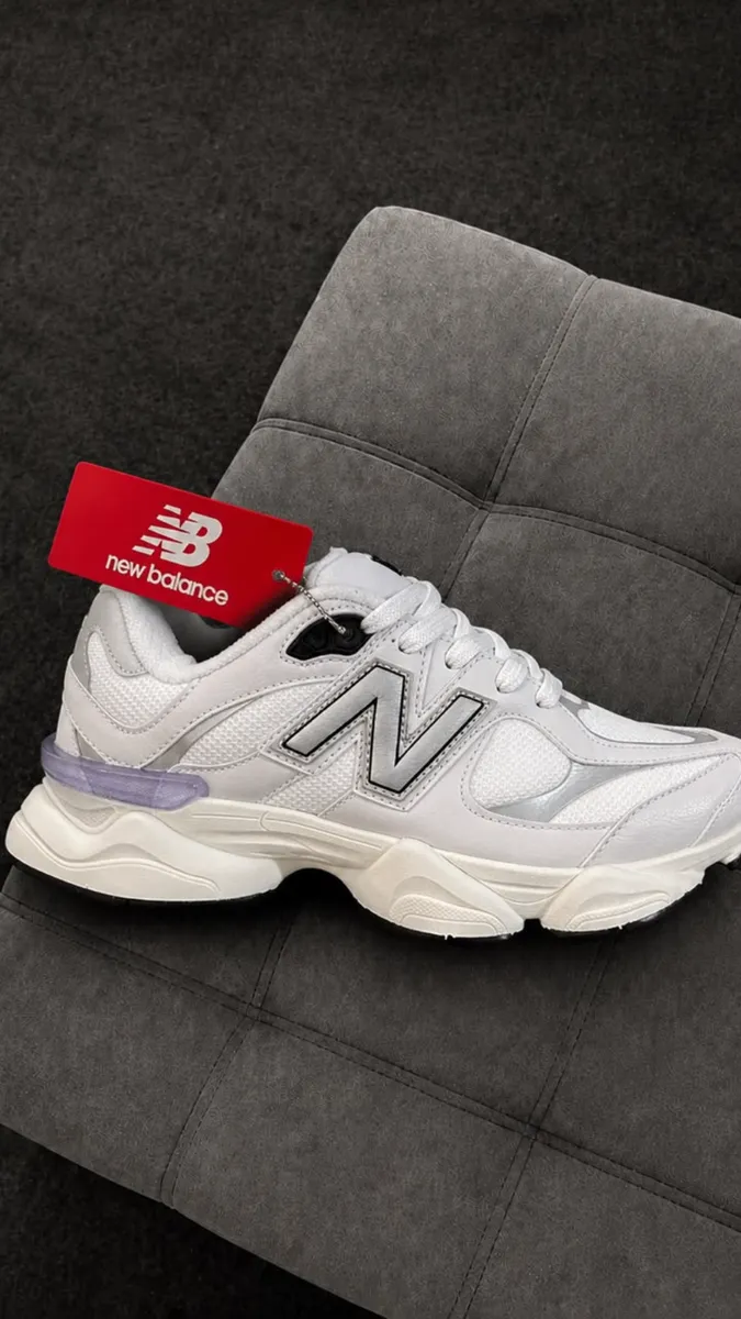 New Balance 9060 Blancas