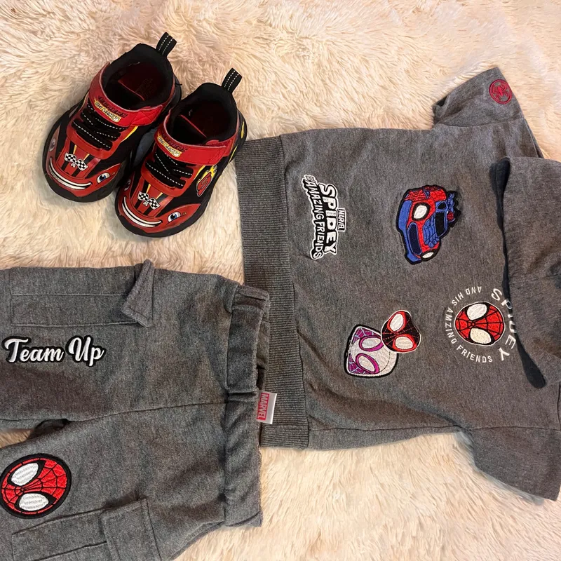 Ropita Infantil Marvel Y Zapatitos Cars Any Lu S