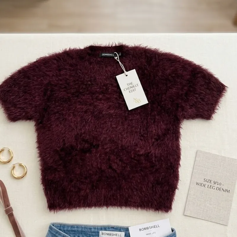 Elegancia Texturizada: El Toque BorgoñA