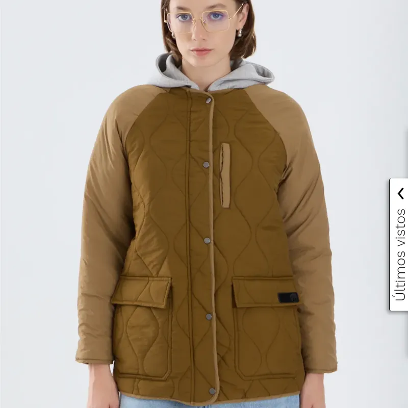 Campera Con Capucha Desmontable - 1