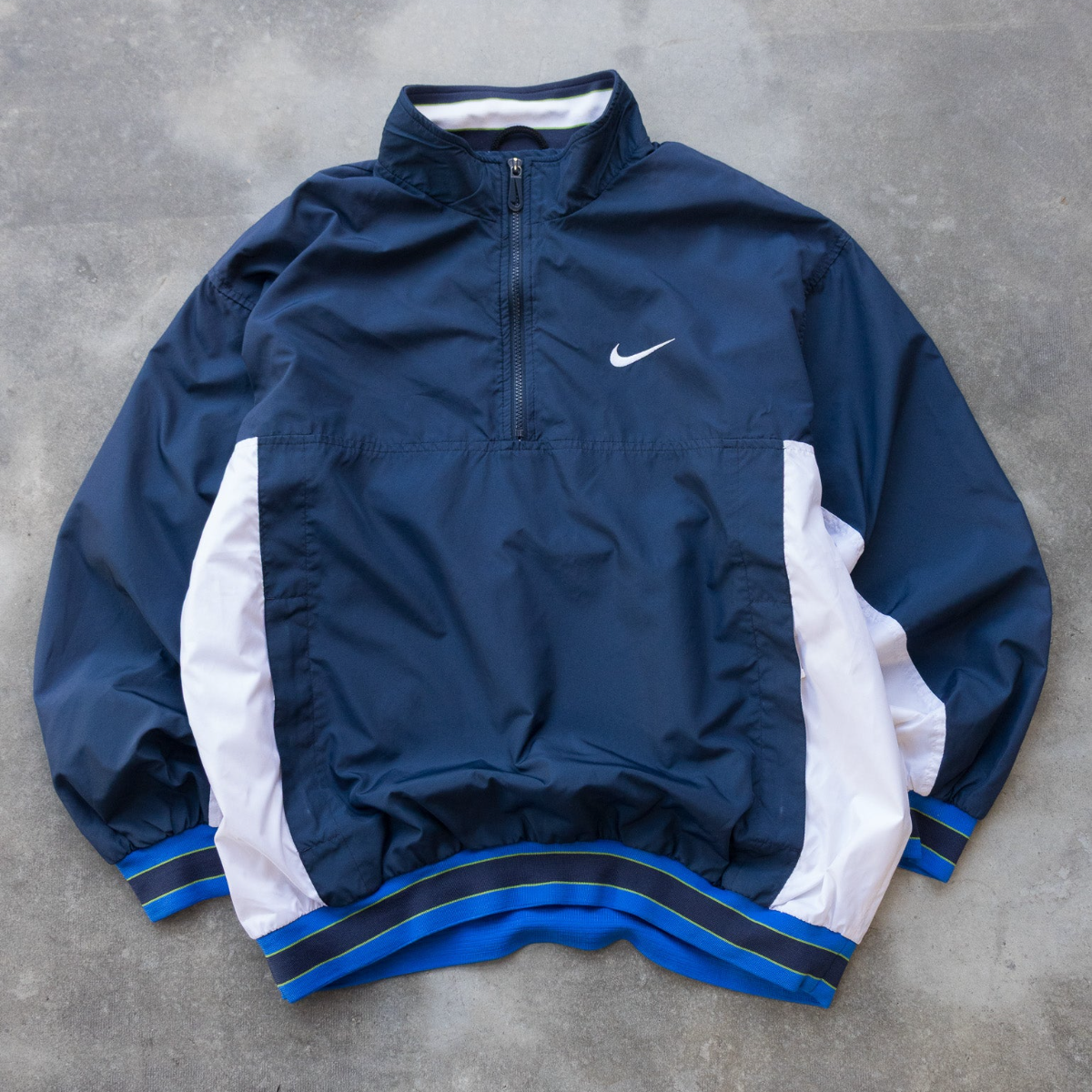 Rompeviento Nike Vintage