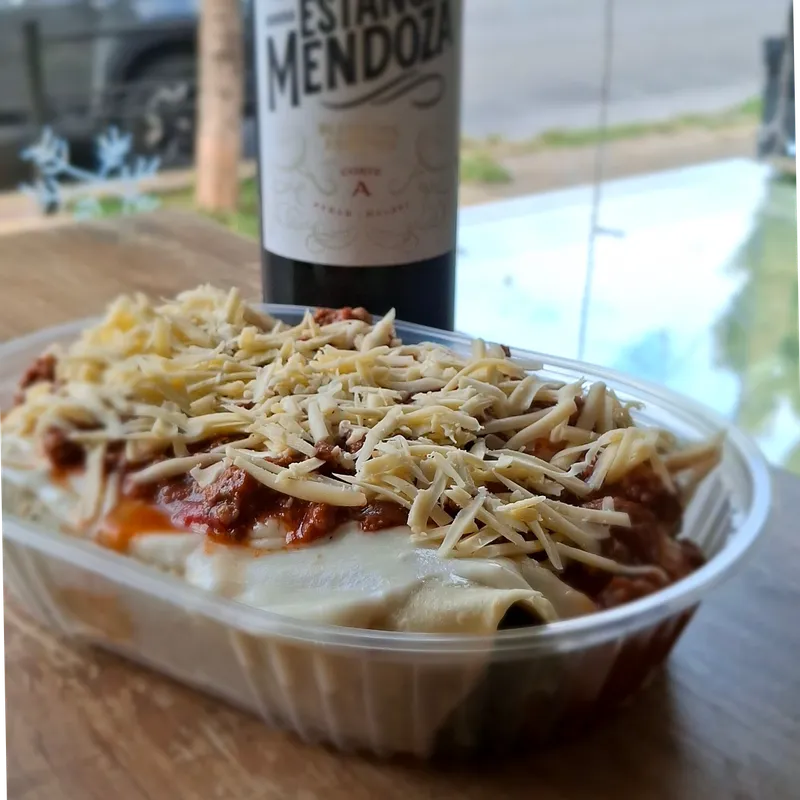 Canelones Con Bolognesa
