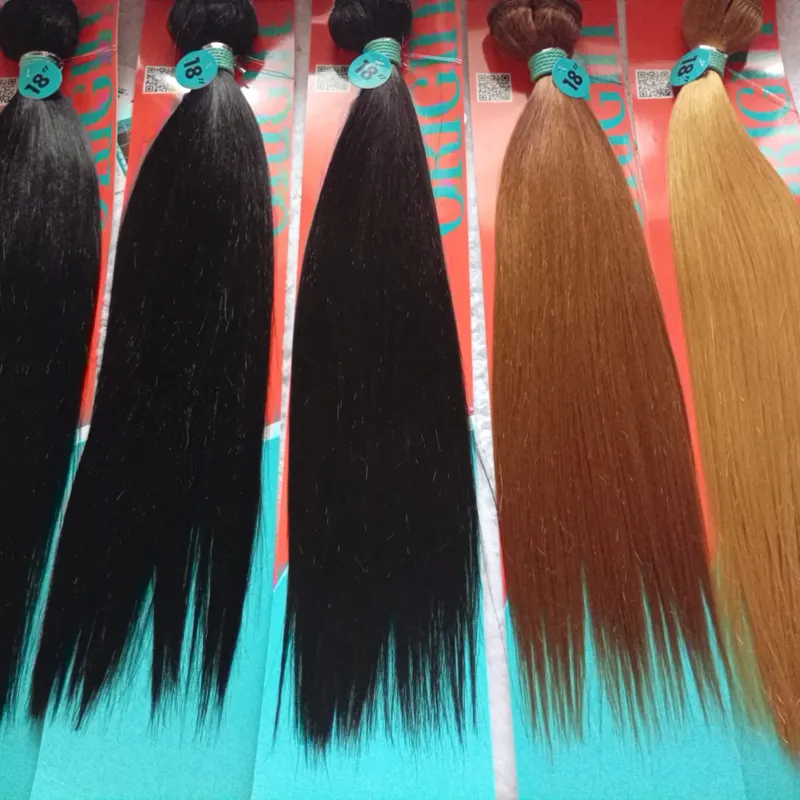 Extensiones Lacias Semi Naturales 18"