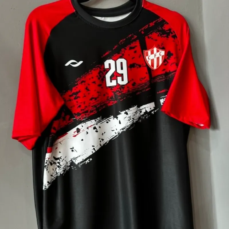 Remera Entrenamiento Negra