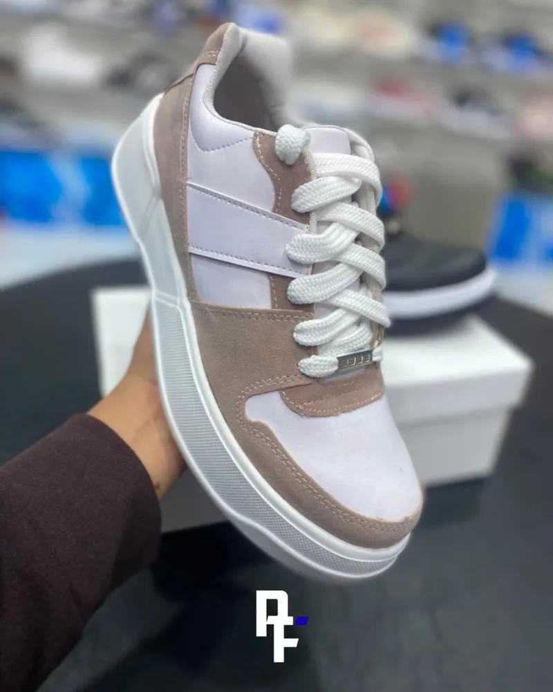 Zapas Wake Blanca Y Camel