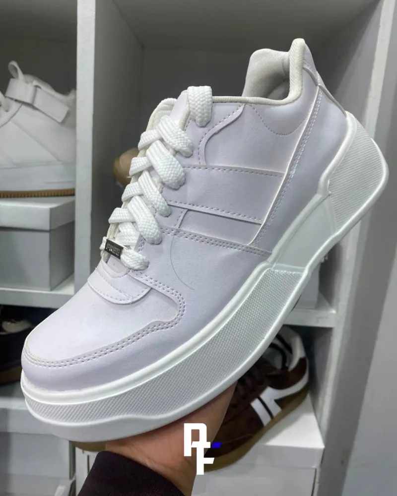 Zapas Wake Blancas